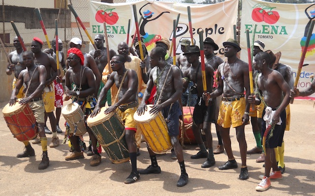 festival-calebasse-concours-danses-traditionnel-jewanda-